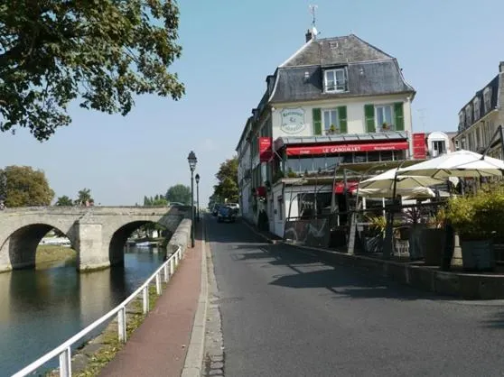 LE CABOUILLET - Image 1