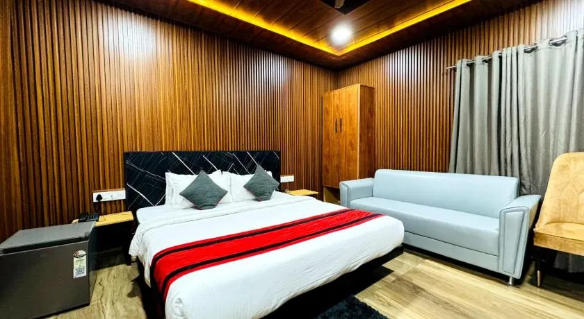 HOTEL N K RESIDENCY - Image 1