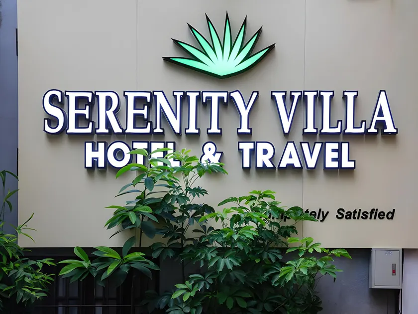 Serenity Villa Hotel - Image 1