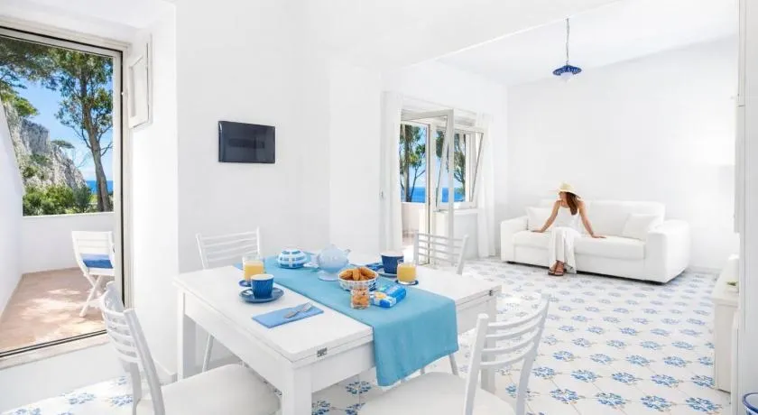 Casa Schiattarella Capri - Image 1