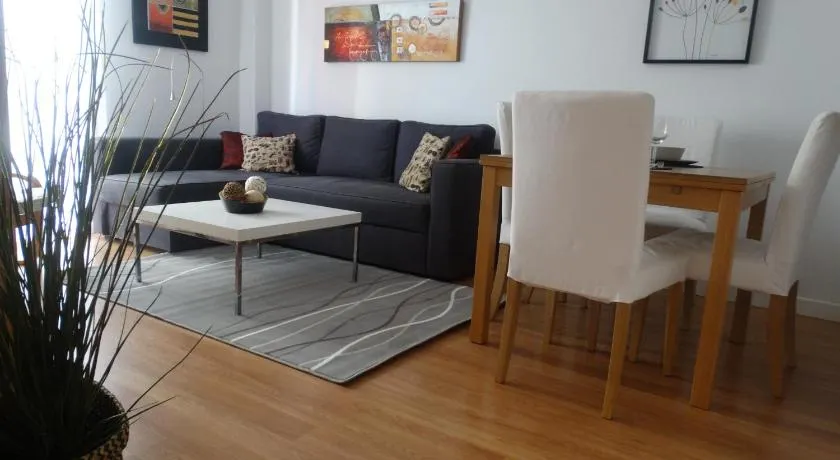 Málaga Apartamentos - Montaño, 18 - Image 1