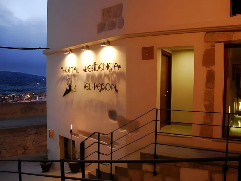 Hostal La Garita - Image 1