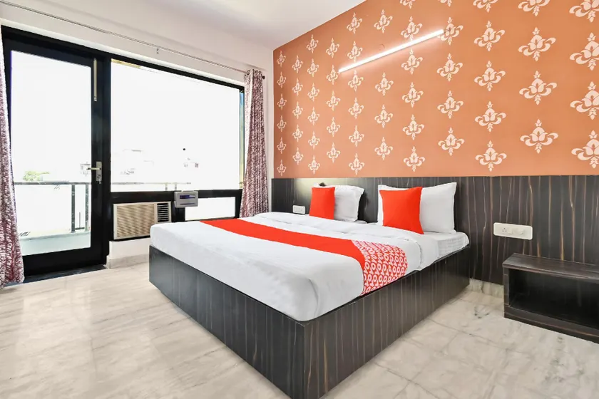 Hotel O Symphony - Image 1