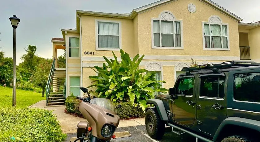 Grand Deluxe Palms 3BR Condo near Disney - Image 1