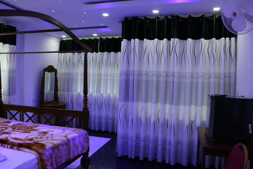 Wathsala Inn - Image 1
