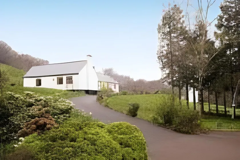 Conwy Valley Hotel - Image 1
