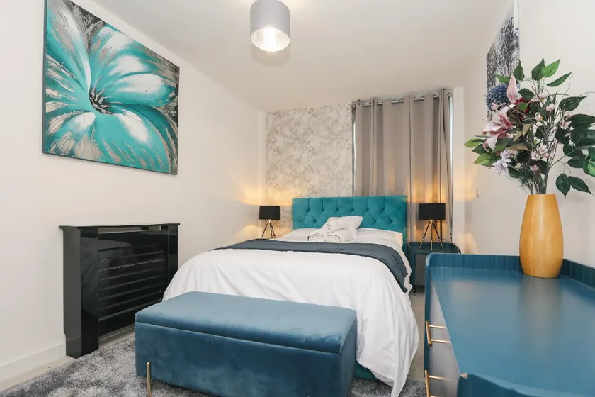 3G Lodge & Lets City Centre Apartment - Image 1