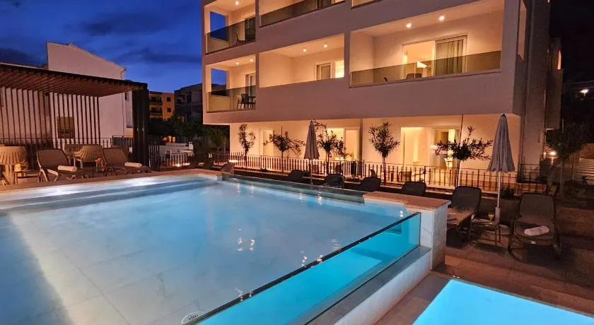 Villa Olea Prestige - Image 1
