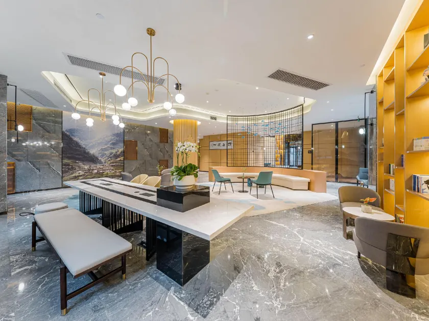 Atour Hotel Chongqing Nanping Pedestrain Street - Image 1