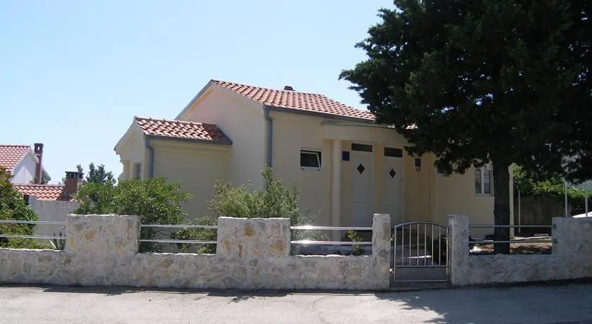 APARTMANI MATELA - Image 1
