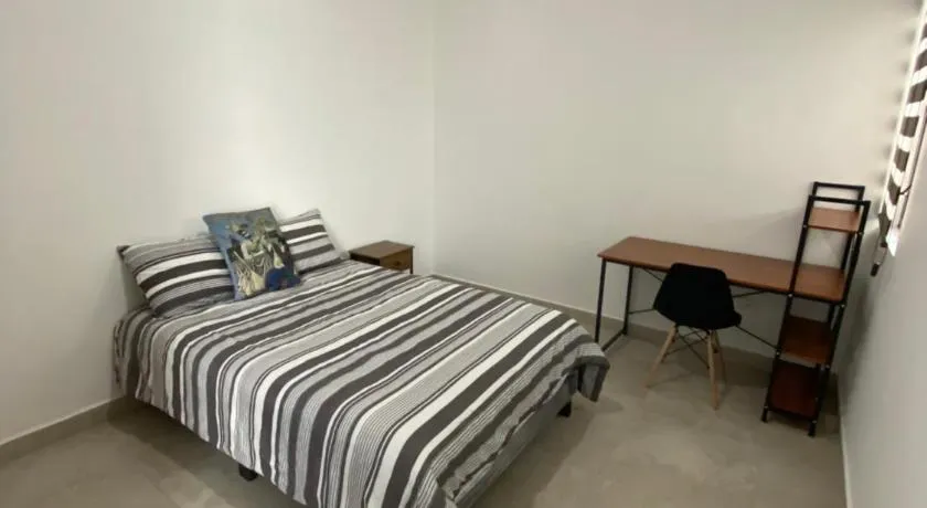 Habitación cómoda y agradable - Image 1