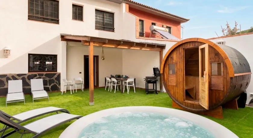 Eden Rentals Villa Marysol - Image 1