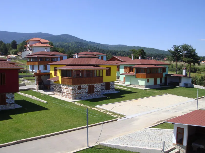Holiday village Batashki khan, house 5 bedrooms - Image 1