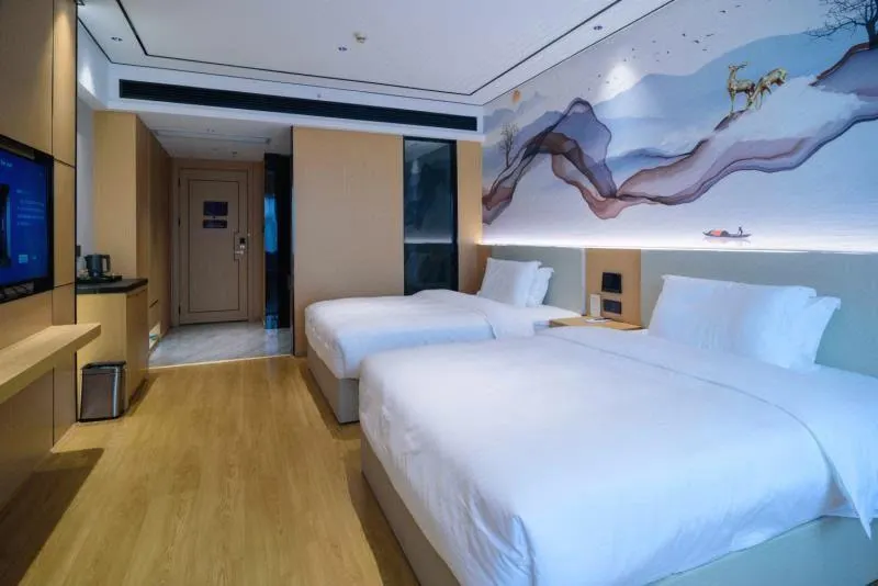 Yincheng Holiday Hotel - Image 1