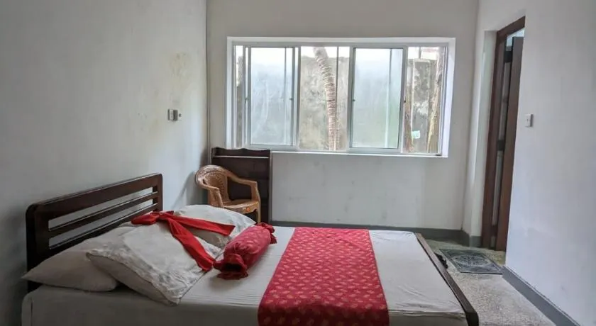 Shiranthi Guest House - Image 1