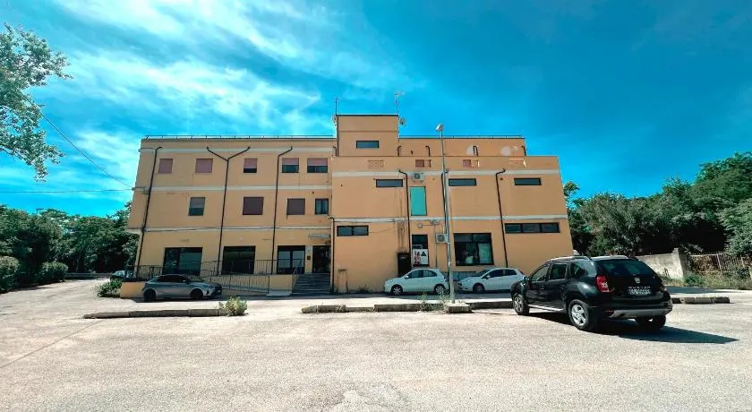 La Via Roma - Image 1