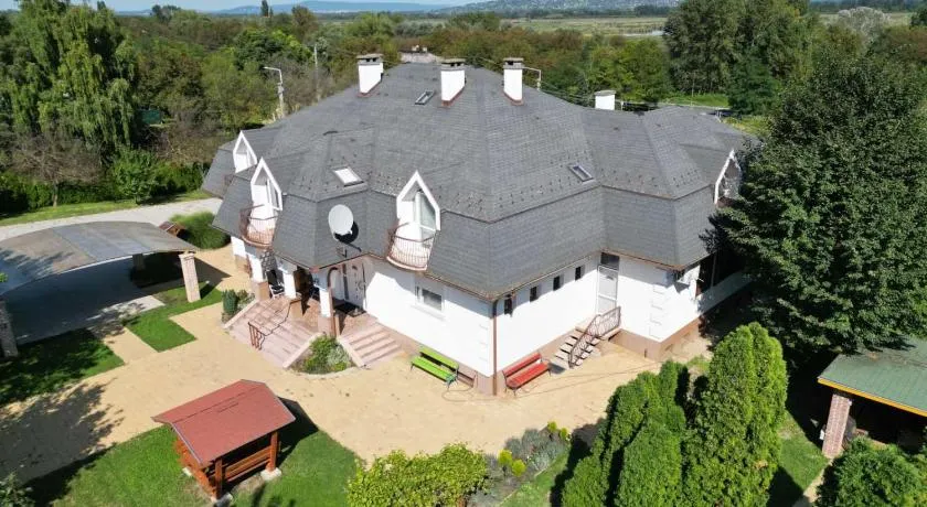 Villa Mátis - Image 1