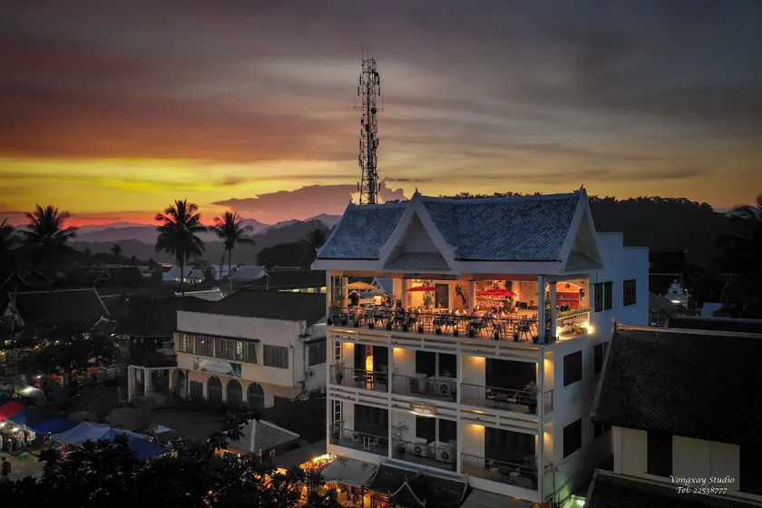 Indigo House Hotel - Image 1
