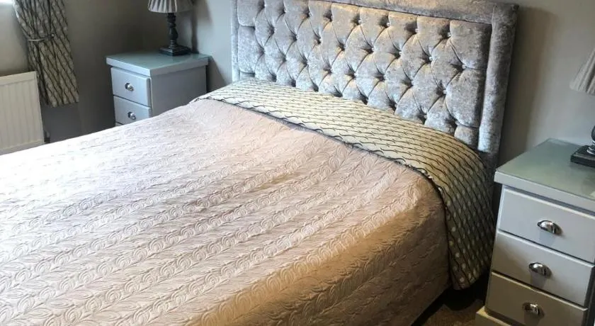 Wilmslow Airbnb - Image 1