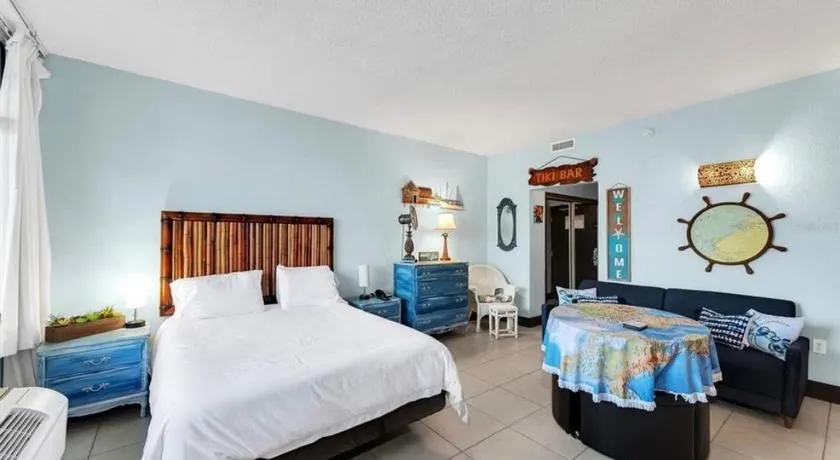 Little Harbor Resort #202 Tampa Bay FL Beach, Hot Tub, Pools - Image 1