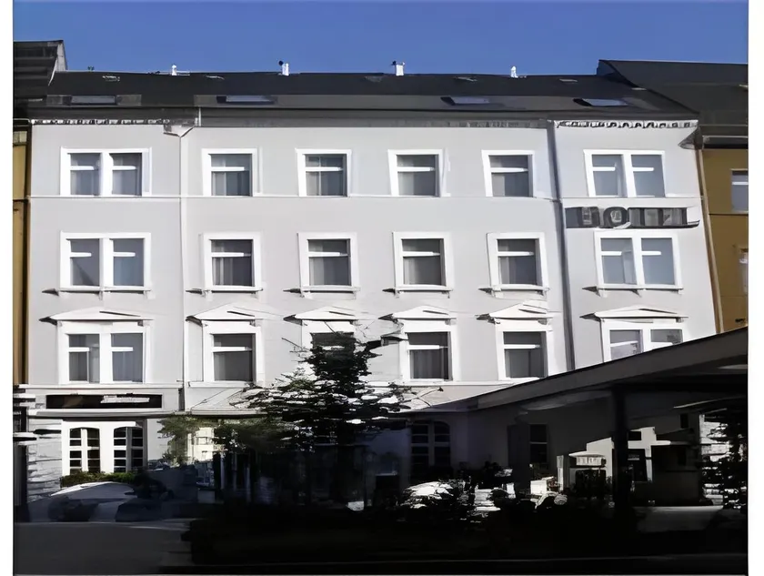 Hotel Sächsischer Hof - Image 1