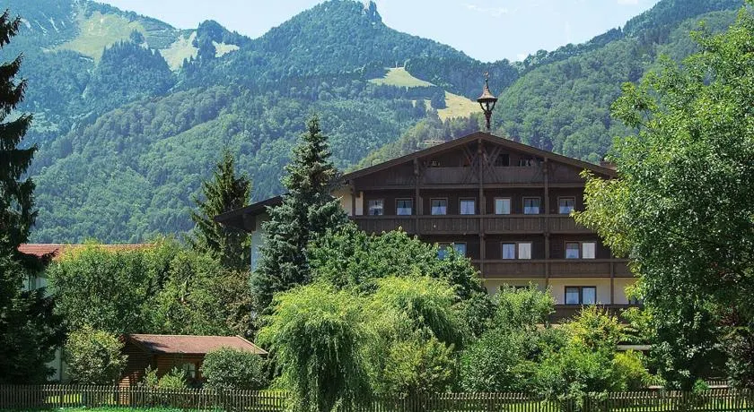 Hotel-Gasthof Sperrer - Image 1