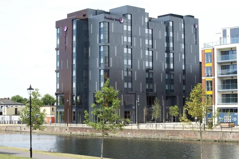Bedford Town Centre (Riverside) hotel - Image 1