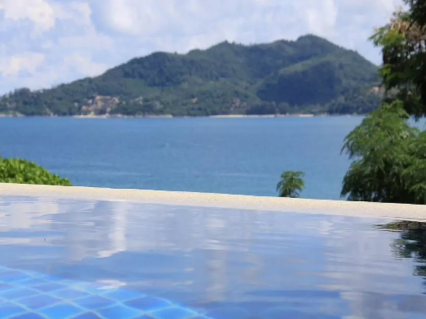 Patong bay villas - Image 1