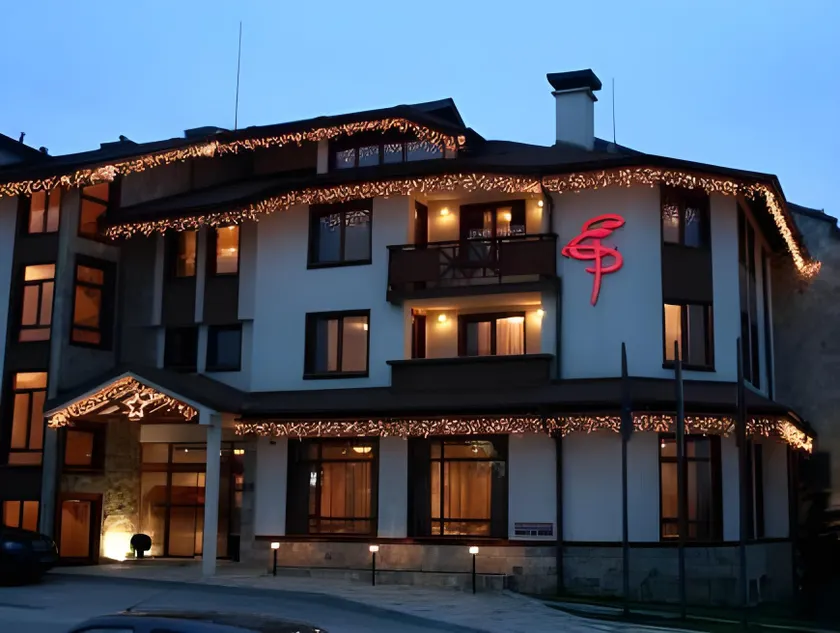 Evelina Palace Hotel - Image 1