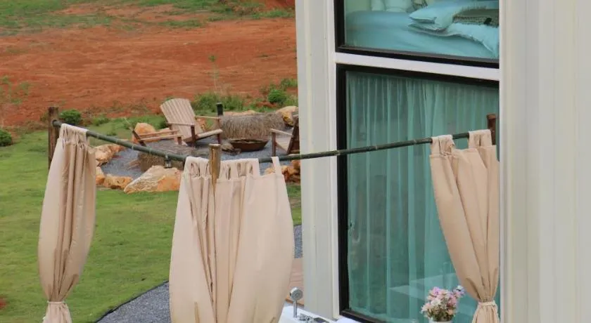 Tiny Escape Charlotte - Image 1