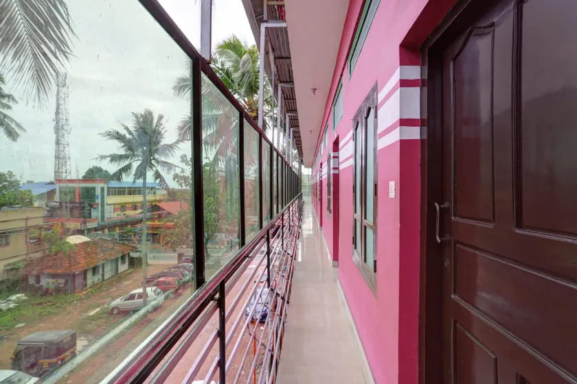 Hotel O Muscat - Image 1