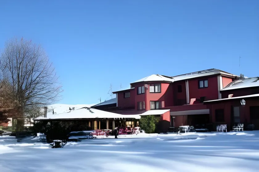 Hotel Del Lago - Image 1