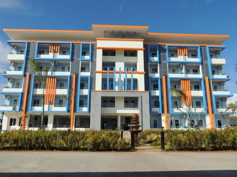 Trang Grand Hotel - Image 1
