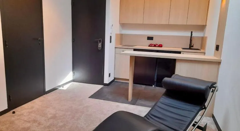 Suite sous les toits 25m2 à 1mn du port de CASSIS - Image 1