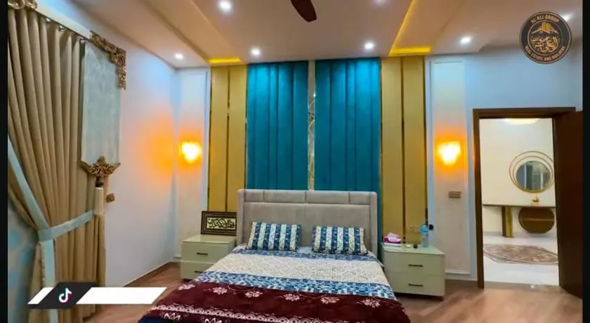 Shaheen Palace - Image 1