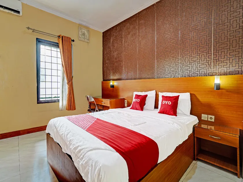 OYO 91547 Graha Hermawan Guest House Syariah - Image 1