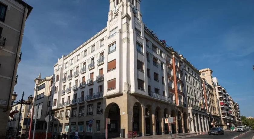 Príncipe de Vergara Rooms - Image 1