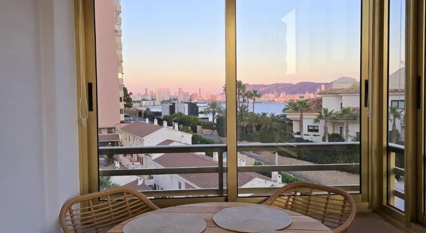 Apartamento Paseo del mar - Image 1