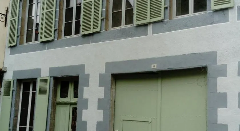 Ti Feunteun Pontrev - Image 1