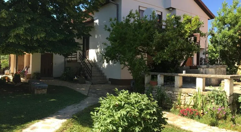 Two-Bedroom Countryside Apartment - Image 1