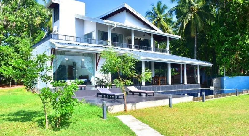 MARGOSA MOUNTAIN VILLA - Image 1