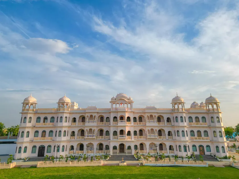 Radhika Vilas - A Luxury Resort - Image 1