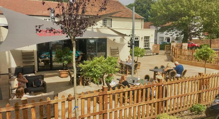 The White Horse - Image 1