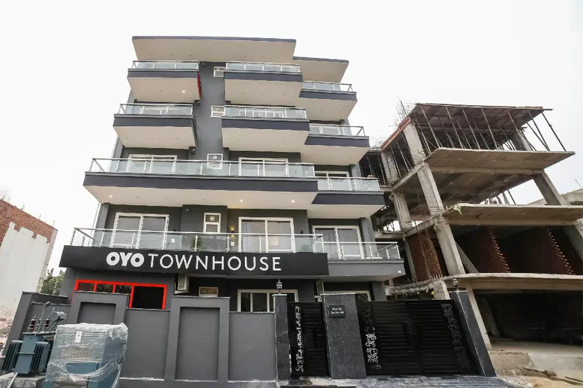 Townhouse Sector 46 Gurgaon Near Appu Ghar - Image 1