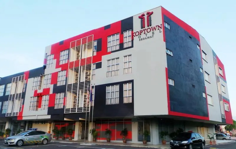 Hotel Zamburger Segamat (Previously Koptown Hotel Segamat) - Image 1