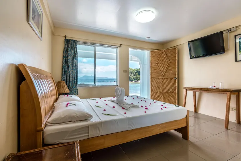 Campbells Beach Resort - Image 1