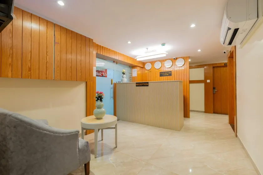 Hotel Kurla Suites - Image 1