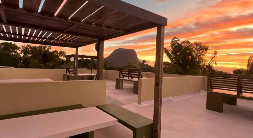 LouKaz -Entire Rental Units w Panoramic Rooftop - Image 1