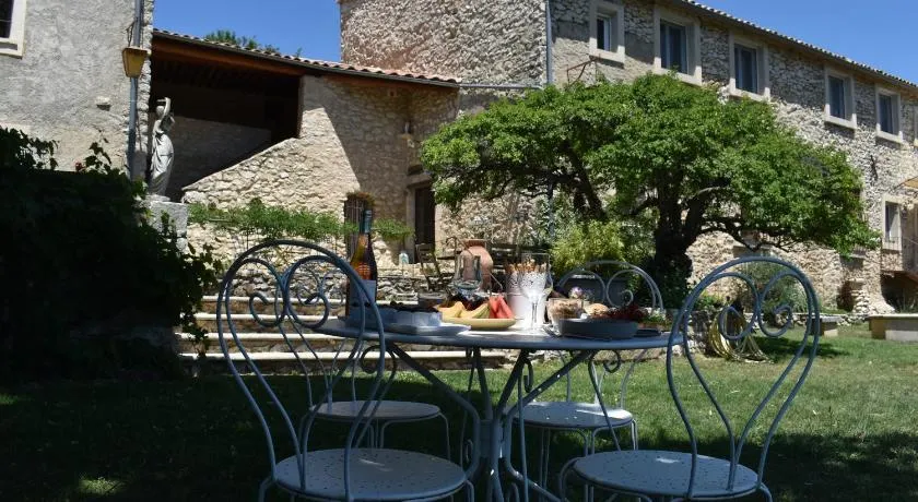 Le Domaine de Piedmoure, Gîtes et chambres, piscine, terrasses privatives - Image 1