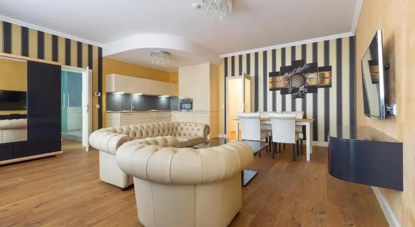 Wellness Hotel Republika 24 Apartments - Image 1